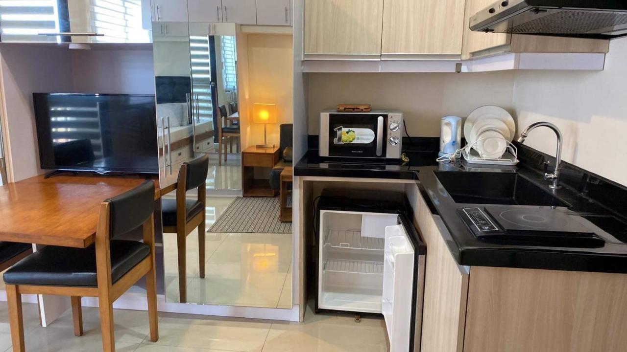 Mabolo Garden Flat A6 With Free Rooftop Pool Cebu Zewnętrze zdjęcie